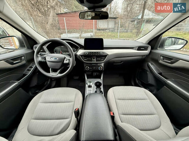 Білий Форд Ескейп, об'ємом двигуна 1.5 л та пробігом 149 тис. км за 14300 $, фото 23 на Automoto.ua