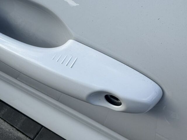 Белый Форд Эскейп, объемом двигателя 2.5 л и пробегом 60 тыс. км за 20800 $, фото 23 на Automoto.ua