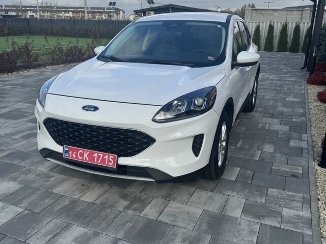 Белый Форд Эскейп, объемом двигателя 2.5 л и пробегом 60 тыс. км за 20800 $, фото 2 на Automoto.ua