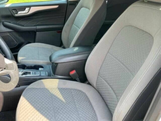 Білий Форд Ескейп, об'ємом двигуна 2.5 л та пробігом 25 тис. км за 14400 $, фото 7 на Automoto.ua