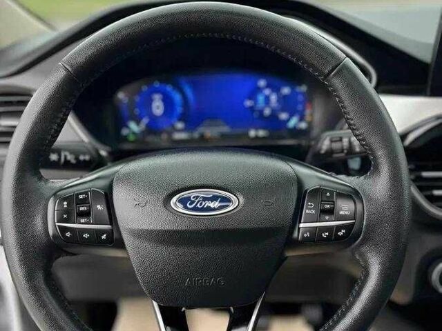 Белый Форд Эскейп, объемом двигателя 0 л и пробегом 45 тыс. км за 6800 $, фото 5 на Automoto.ua