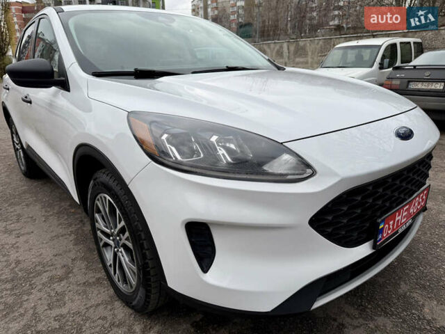 Білий Форд Ескейп, об'ємом двигуна 1.5 л та пробігом 149 тис. км за 14300 $, фото 3 на Automoto.ua
