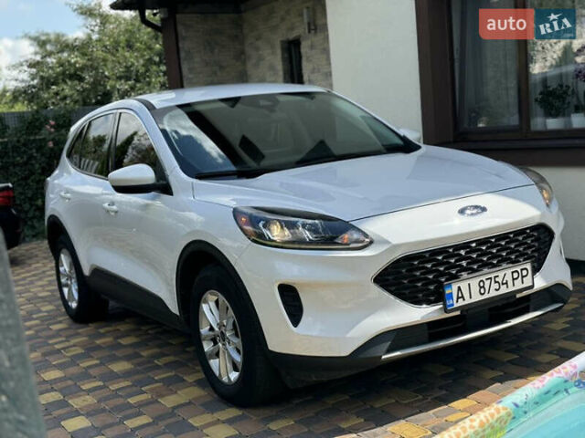Білий Форд Ескейп, об'ємом двигуна 1.5 л та пробігом 56 тис. км за 15000 $, фото 3 на Automoto.ua