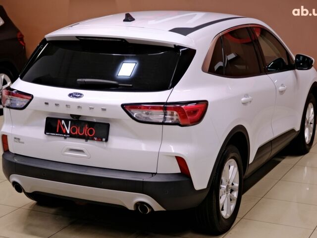 Белый Форд Эскейп, объемом двигателя 1.5 л и пробегом 127 тыс. км за 16900 $, фото 4 на Automoto.ua