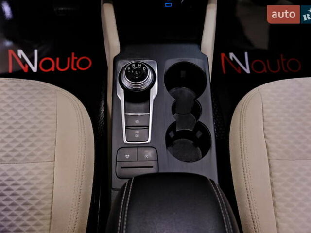 Белый Форд Эскейп, объемом двигателя 1.5 л и пробегом 127 тыс. км за 16900 $, фото 17 на Automoto.ua