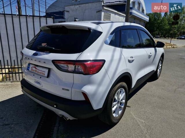 Білий Форд Ескейп, об'ємом двигуна 2.5 л та пробігом 14 тис. км за 23999 $, фото 3 на Automoto.ua