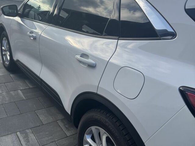 Белый Форд Эскейп, объемом двигателя 2.5 л и пробегом 60 тыс. км за 20800 $, фото 21 на Automoto.ua