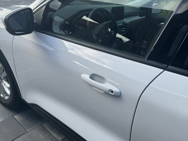 Белый Форд Эскейп, объемом двигателя 2.5 л и пробегом 60 тыс. км за 20800 $, фото 22 на Automoto.ua