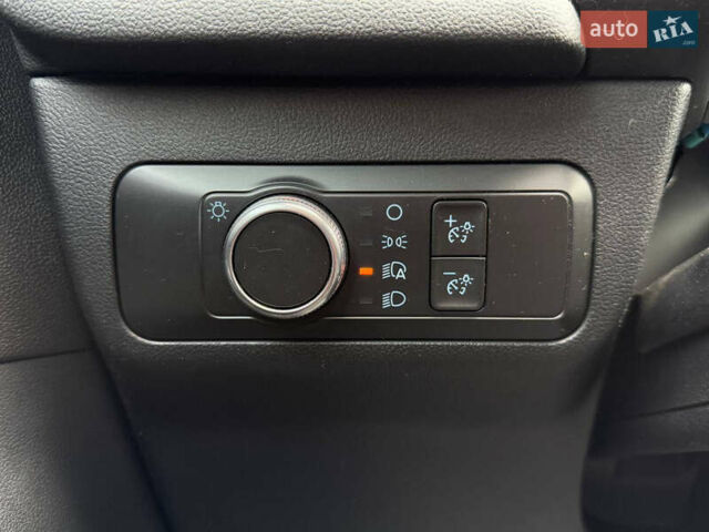 Белый Форд Эскейп, объемом двигателя 1.5 л и пробегом 34 тыс. км за 19999 $, фото 19 на Automoto.ua