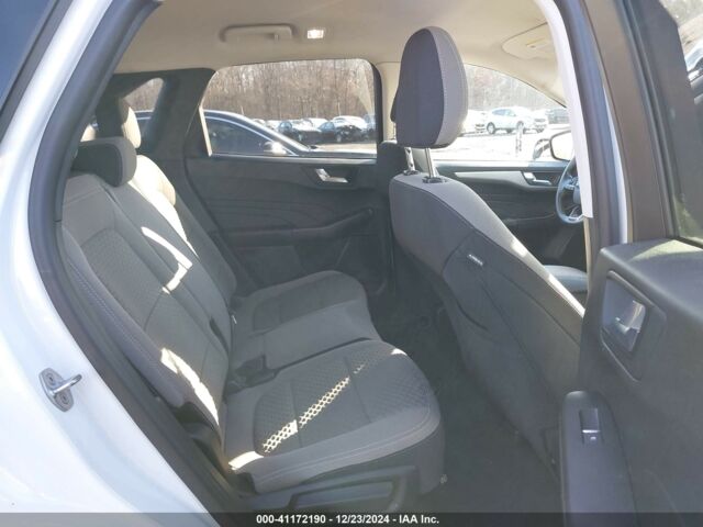 Белый Форд Эскейп, объемом двигателя 2.5 л и пробегом 125 тыс. км за 13450 $, фото 9 на Automoto.ua