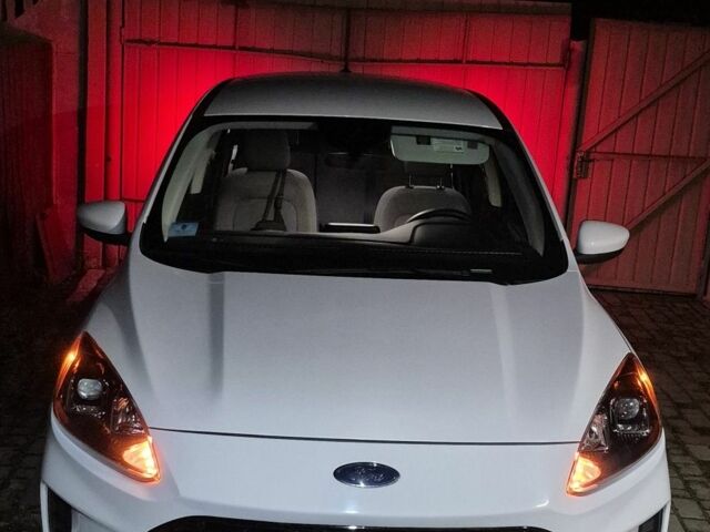 Білий Форд Ескейп, об'ємом двигуна 1.5 л та пробігом 82 тис. км за 15399 $, фото 10 на Automoto.ua