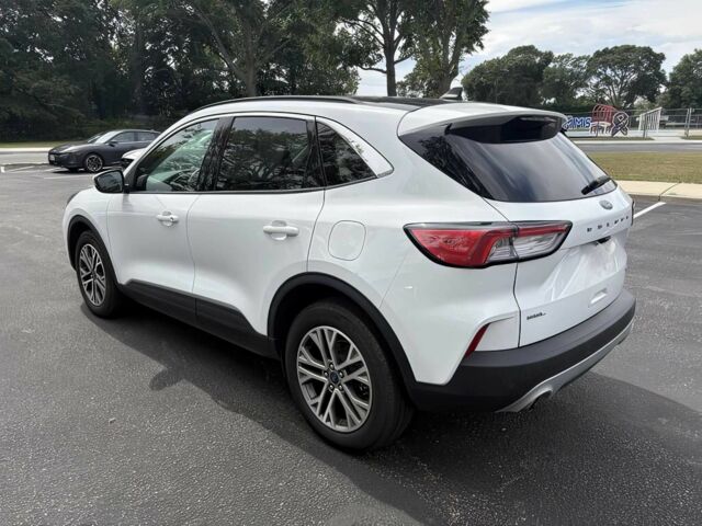 Білий Форд Ескейп, об'ємом двигуна 1.5 л та пробігом 12 тис. км за 13600 $, фото 6 на Automoto.ua