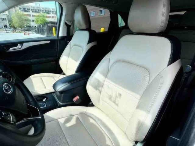 Белый Форд Эскейп, объемом двигателя 2 л и пробегом 15 тыс. км за 12600 $, фото 8 на Automoto.ua