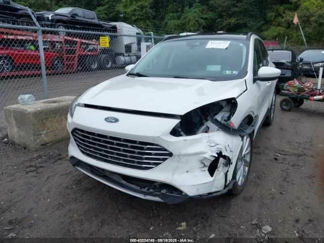 Белый Форд Эскейп, объемом двигателя 2.5 л и пробегом 73 тыс. км за 5000 $, фото 5 на Automoto.ua