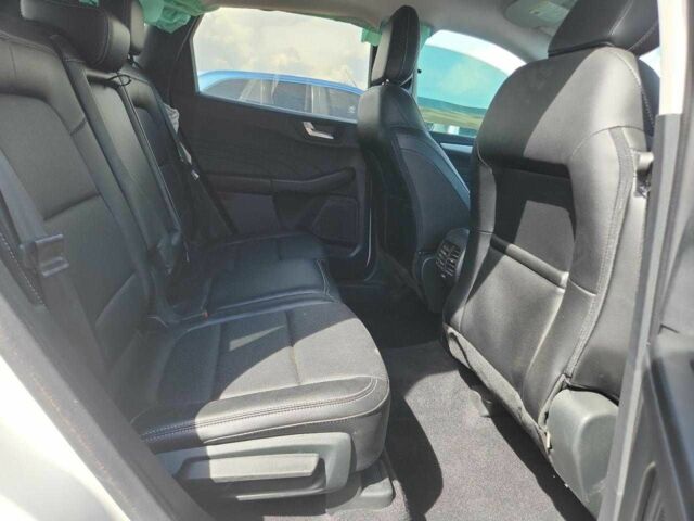 Белый Форд Эскейп, объемом двигателя 1.5 л и пробегом 5 тыс. км за 4500 $, фото 9 на Automoto.ua