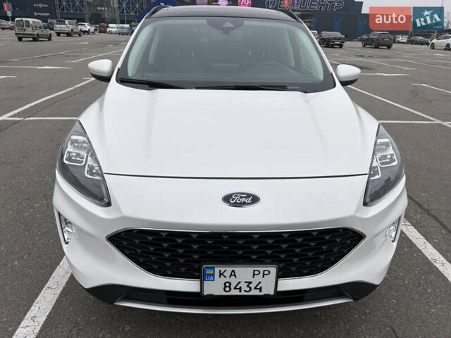 Белый Форд Эскейп, объемом двигателя 2.49 л и пробегом 62 тыс. км за 30000 $, фото 2 на Automoto.ua