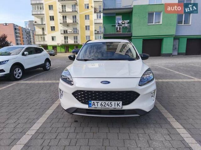 Белый Форд Эскейп, объемом двигателя 2.5 л и пробегом 166 тыс. км за 23900 $, фото 13 на Automoto.ua