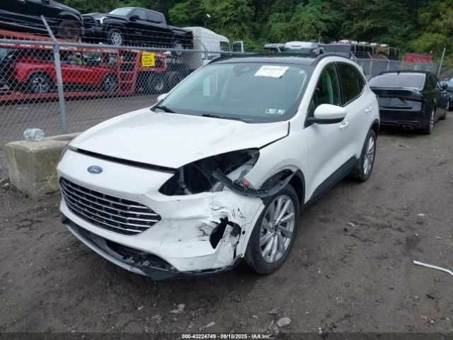 Белый Форд Эскейп, объемом двигателя 2.5 л и пробегом 73 тыс. км за 5000 $, фото 1 на Automoto.ua