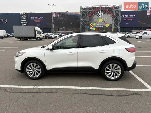 Белый Форд Эскейп, объемом двигателя 2.49 л и пробегом 62 тыс. км за 30000 $, фото 1 на Automoto.ua