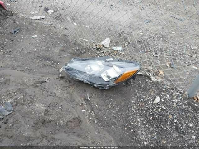 Белый Форд Эскейп, объемом двигателя 2.5 л и пробегом 73 тыс. км за 5000 $, фото 11 на Automoto.ua