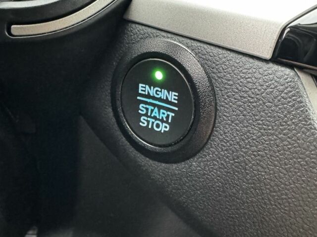 Белый Форд Эскейп, объемом двигателя 1.5 л и пробегом 152 тыс. км за 15800 $, фото 14 на Automoto.ua