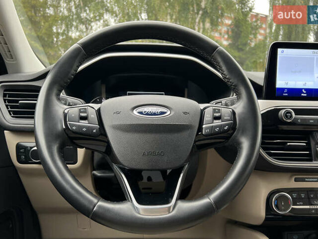 Білий Форд Ескейп, об'ємом двигуна 2.49 л та пробігом 88 тис. км за 24300 $, фото 10 на Automoto.ua