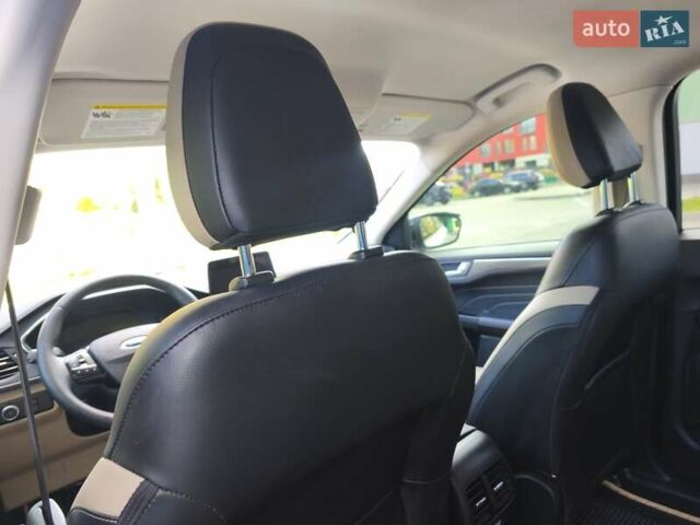 Белый Форд Эскейп, объемом двигателя 2.5 л и пробегом 166 тыс. км за 23900 $, фото 28 на Automoto.ua