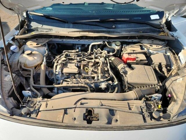 Белый Форд Эскейп, объемом двигателя 1.5 л и пробегом 5 тыс. км за 4500 $, фото 10 на Automoto.ua