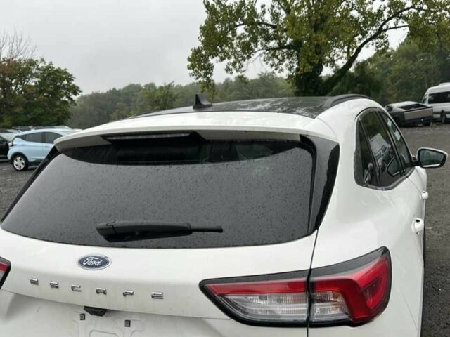 Белый Форд Эскейп, объемом двигателя 2.5 л и пробегом 46 тыс. км за 22600 $, фото 6 на Automoto.ua