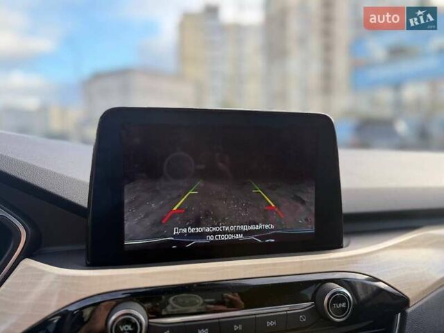 Білий Форд Ескейп, об'ємом двигуна 2.49 л та пробігом 63 тис. км за 30990 $, фото 25 на Automoto.ua