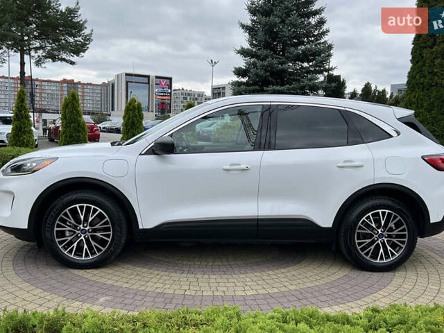 Білий Форд Ескейп, об'ємом двигуна 2.49 л та пробігом 88 тис. км за 24300 $, фото 3 на Automoto.ua