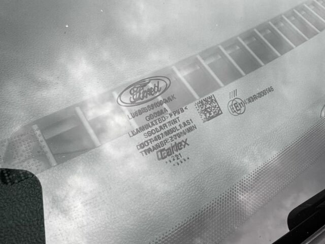 Белый Форд Эскейп, объемом двигателя 1.5 л и пробегом 152 тыс. км за 15800 $, фото 9 на Automoto.ua