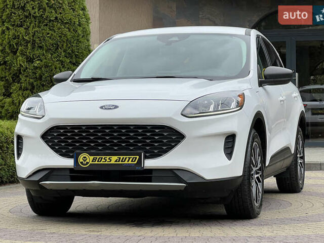 Білий Форд Ескейп, об'ємом двигуна 2.49 л та пробігом 88 тис. км за 24300 $, фото 2 на Automoto.ua