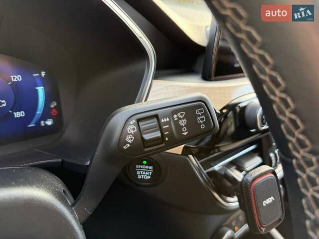 Білий Форд Ескейп, об'ємом двигуна 2.49 л та пробігом 63 тис. км за 30990 $, фото 21 на Automoto.ua