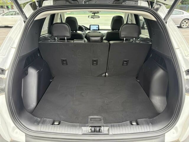 Білий Форд Ескейп, об'ємом двигуна 1.5 л та пробігом 12 тис. км за 13600 $, фото 14 на Automoto.ua