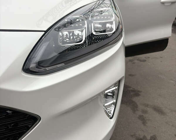 Белый Форд Эскейп, объемом двигателя 2.49 л и пробегом 62 тыс. км за 30000 $, фото 38 на Automoto.ua