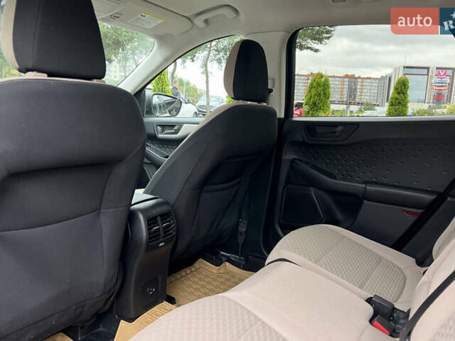 Білий Форд Ескейп, об'ємом двигуна 2.49 л та пробігом 88 тис. км за 24300 $, фото 18 на Automoto.ua