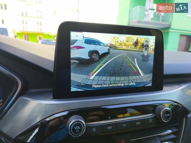 Белый Форд Эскейп, объемом двигателя 2.5 л и пробегом 166 тыс. км за 23900 $, фото 47 на Automoto.ua