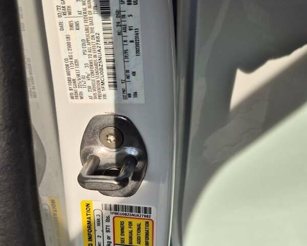 Белый Форд Эскейп, объемом двигателя 2.5 л и пробегом 55 тыс. км за 19800 $, фото 15 на Automoto.ua