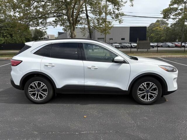 Білий Форд Ескейп, об'ємом двигуна 1.5 л та пробігом 12 тис. км за 13600 $, фото 7 на Automoto.ua