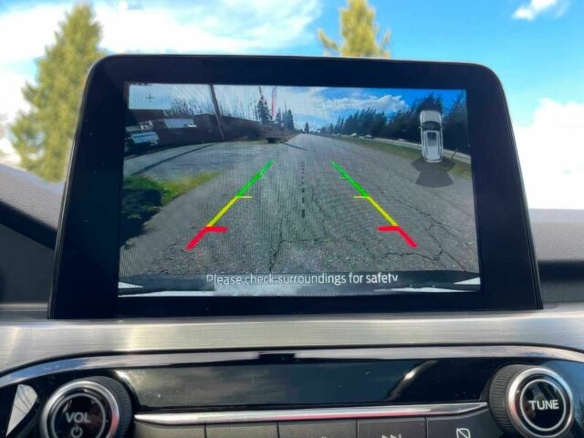 Белый Форд Эскейп, объемом двигателя 2 л и пробегом 22 тыс. км за 14800 $, фото 12 на Automoto.ua
