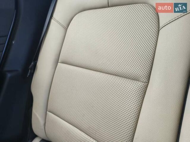 Белый Форд Эскейп, объемом двигателя 2.5 л и пробегом 166 тыс. км за 23900 $, фото 25 на Automoto.ua