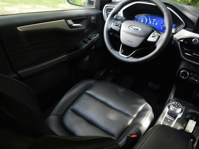 Білий Форд Ескейп, об'ємом двигуна 1.5 л та пробігом 17 тис. км за 4900 $, фото 7 на Automoto.ua