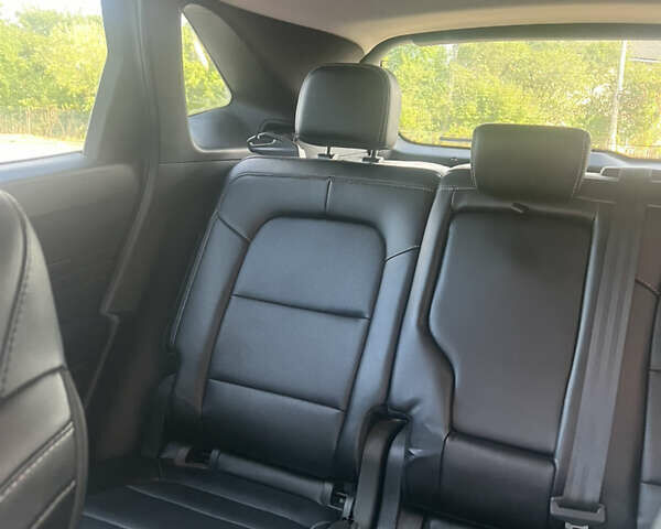 Белый Форд Эскейп, объемом двигателя 2.5 л и пробегом 51 тыс. км за 28500 $, фото 5 на Automoto.ua