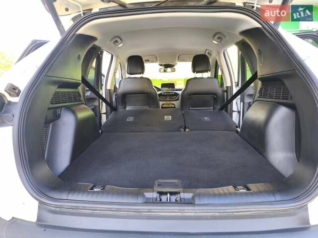 Белый Форд Эскейп, объемом двигателя 2.5 л и пробегом 166 тыс. км за 23900 $, фото 40 на Automoto.ua