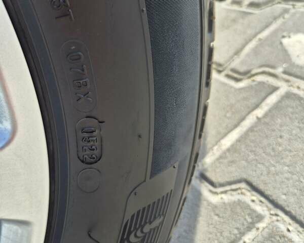 Белый Форд Эскейп, объемом двигателя 2.5 л и пробегом 55 тыс. км за 19800 $, фото 18 на Automoto.ua