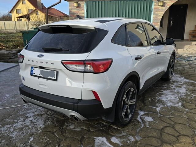 Белый Форд Эскейп, объемом двигателя 0 л и пробегом 22 тыс. км за 19999 $, фото 2 на Automoto.ua