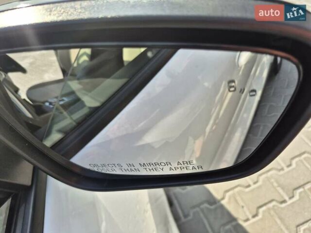 Белый Форд Эскейп, объемом двигателя 2.5 л и пробегом 55 тыс. км за 19800 $, фото 16 на Automoto.ua