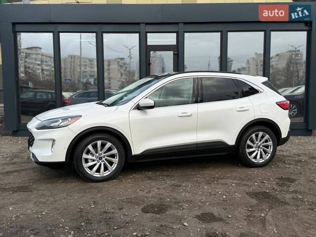Білий Форд Ескейп, об'ємом двигуна 2.49 л та пробігом 63 тис. км за 30990 $, фото 2 на Automoto.ua