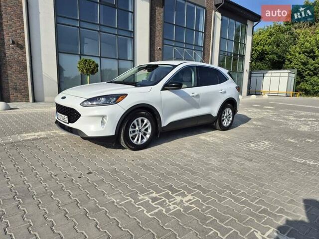 Белый Форд Эскейп, объемом двигателя 2.5 л и пробегом 55 тыс. км за 19800 $, фото 8 на Automoto.ua